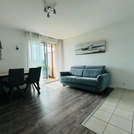 Beautiful With Terrace - Harbour View