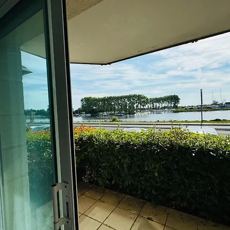 Beautiful With Terrace - Harbour View * Ouistreham
