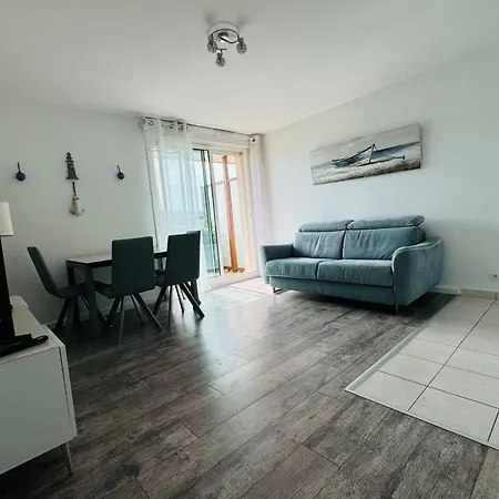 Beautiful With Terrace - Harbour View